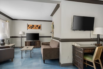 Suite, 2 Queen Beds