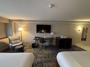 Room, 2 Queen Beds (Pure)