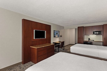 Room, 2 Queen Beds, Non Smoking