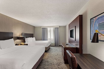 Room, 2 Queen Beds, Non Smoking