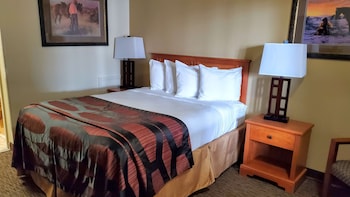 Standard Room, 1 Queen Bed, Non Smoking