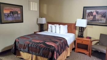 Suite, 2 Queen Beds, Non Smoking, Refrigerator & Microwave