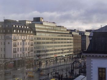 Superior Room, City View