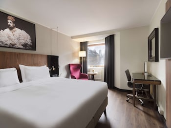 Superior Room, City View