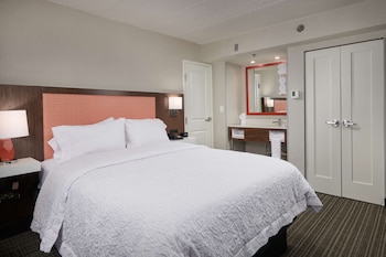 Room, 1 Queen Bed, Microwave