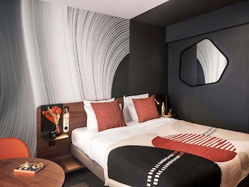 Executive Double Room, 1 Queen Bed with Sofa bed (Eiffel Tower View)