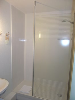 Twin Room, 2 Twin Beds