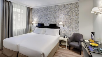 Classic Twin Room