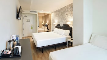 Family Triple Room