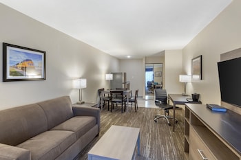 Suite, Multiple Beds, Non Smoking, Kitchenette (with Sofabed)