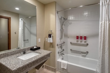 Standard Room, 1 Queen Bed, Accessible, Refrigerator & Microwave