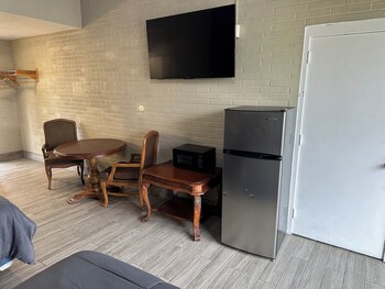 Room, 2 Queen Beds, Non Smoking