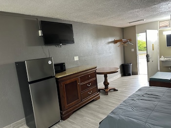 Room, 1 Queen Bed, Non Smoking