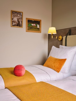 Medium Twin room