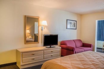 One king Bed Non Smoking Lake Front