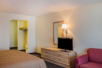 Standard Double Room, 2 Double Beds, Non Smoking