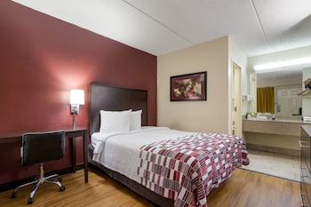 Deluxe Room, 1 Queen Bed, Accessible, Non Smoking