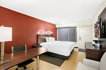 Superior Room, 1 King Bed (Smoke Free)