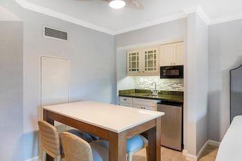 Studio Suite, 2 Queen Beds, Accessible, Courtyard View (Studio)