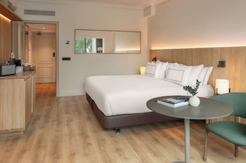 Room (Melia, The Level 4D)