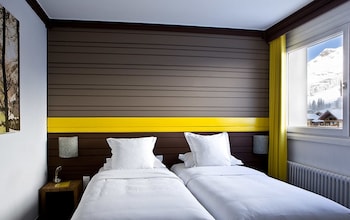 Medium Room