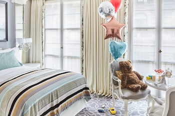 Deluxe Room, 2 Twin Beds