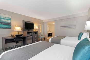 Standard Room, 2 Queen Beds, Non Smoking, Balcony
