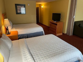 Standard Room, 2 Double Beds, Non Smoking