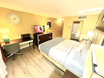 Standard Room, 1 King Bed, Non Smoking