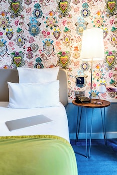 Room (Standard)