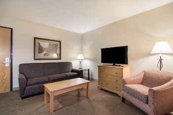 Suite, 2 Queen Beds, Accessible, Non Smoking (with Sofabed)