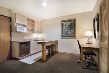 Suite, 2 Queen Beds, Non Smoking, Kitchenette (Separate Living Room;with Sofabed)
