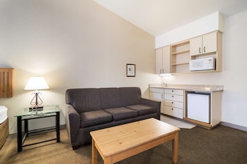 Suite, 2 Queen Beds, Non Smoking, Kitchenette (Separate Living Room;with Sofabed)