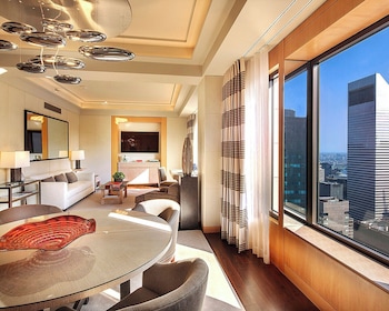 Manhattan Suite