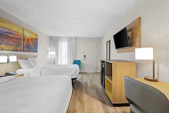 Room, 2 Double Beds, Smoking