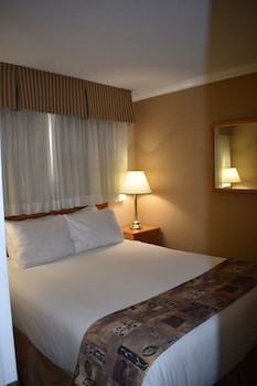 Suite, Multiple Beds, Non Smoking, Kitchen (with Sofabed, Full Kitchen)