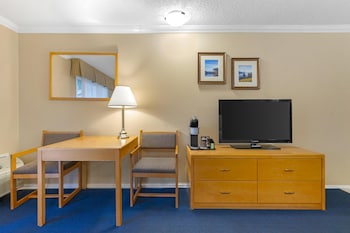 Standard Room, 2 Queen Beds, Non Smoking, Refrigerator & Microwave