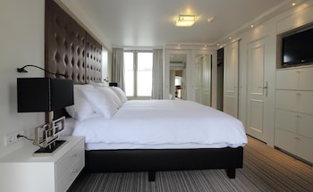 Penthouse Suite - 1 King Bed Rooftop Terrace 60m2