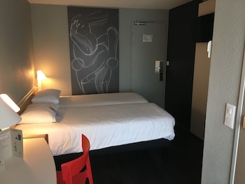 Standard Room, 2 Twin Beds