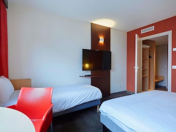 Standard Double Room, Multiple Beds