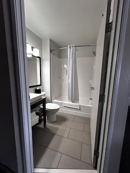 Suite, 2 Queen Beds, Non Smoking