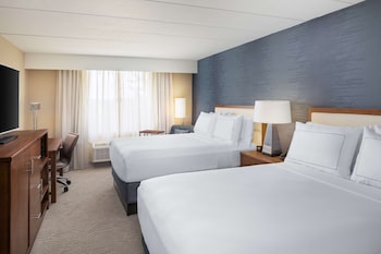 Room, 2 Queen Beds, Accessible (Hearing)
