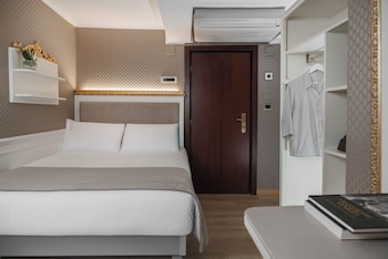 Classic Single Room