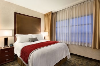 Standard Room, 1 Queen Bed