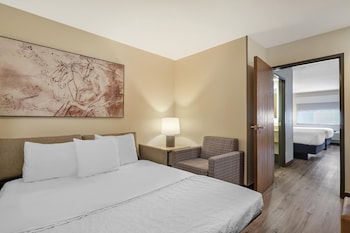 Suite, 2 Queen Beds, Non Smoking, Refrigerator & Microwave