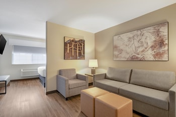 Suite, 1 Queen Bed, Non Smoking, Refrigerator & Microwave