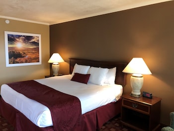 Deluxe Room, 1 King Bed, Non Smoking