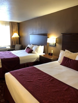 Standard Room, 2 Queen Beds, Non Smoking