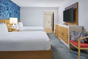 Room, 2 Double Beds (Waikiki View)
