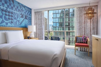 Room, 1 Queen Bed (Waikiki View)